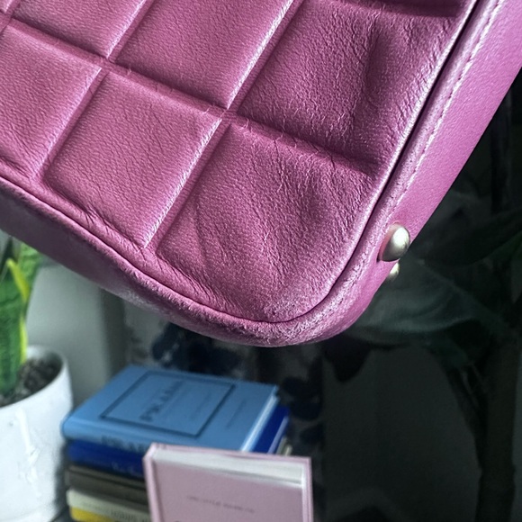 Chanel Lambskin East West Chocolate Bar - Picture 8 of 11